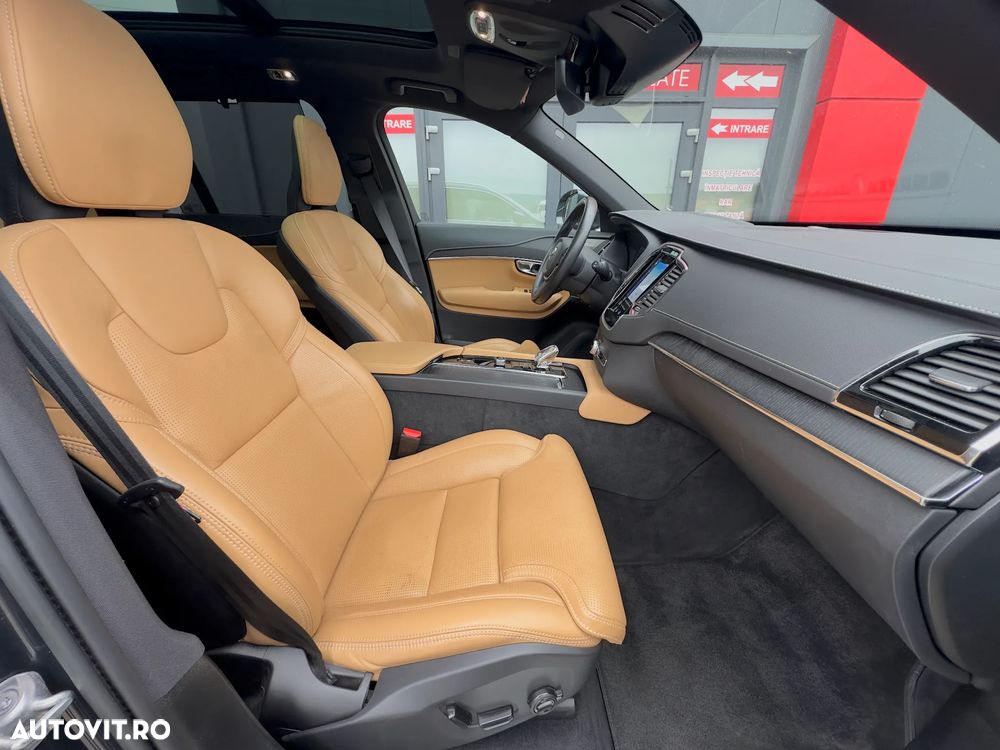 Volvo XC 90 T8 AWD Recharge Geartronic Inscription Edition - 24