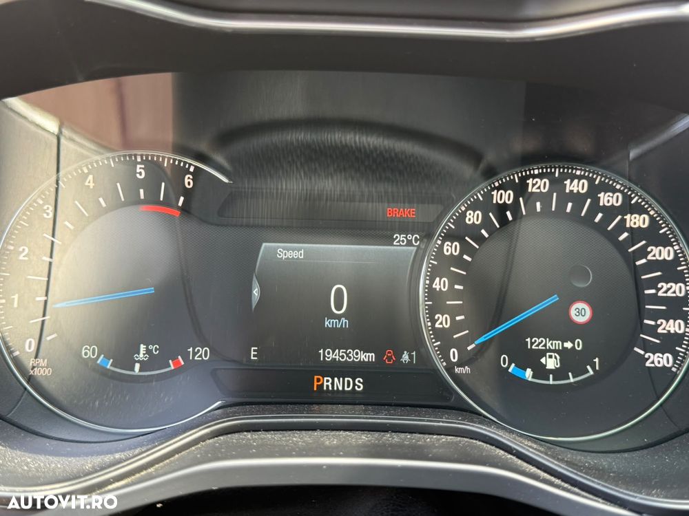 Ford Mondeo 2.0 TDCi Powershift Titanium - 9