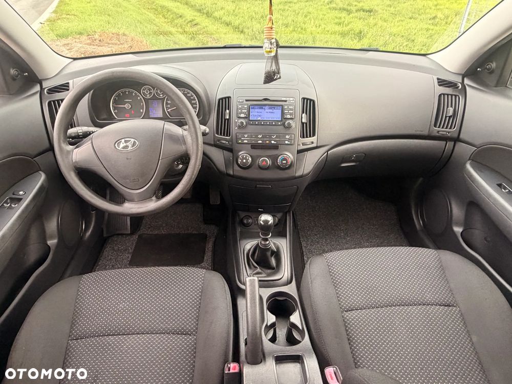 Hyundai i30 1.4 Base - 9