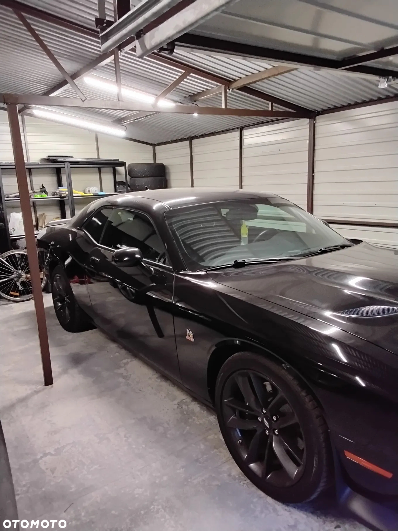 Dodge Challenger 6.4 Scat Pack - 11