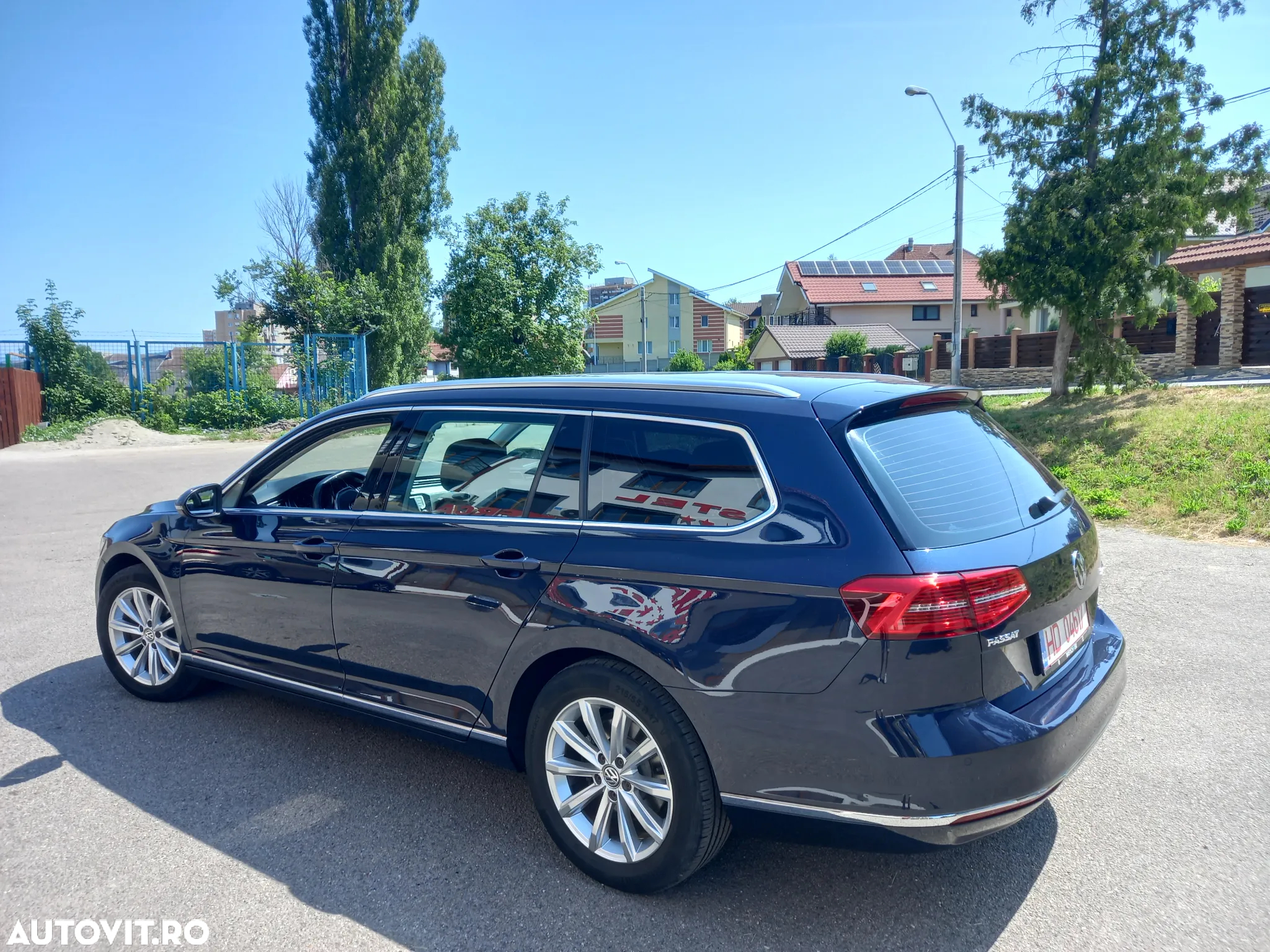 Volkswagen Passat Variant 2.0 TDI Highline - 21