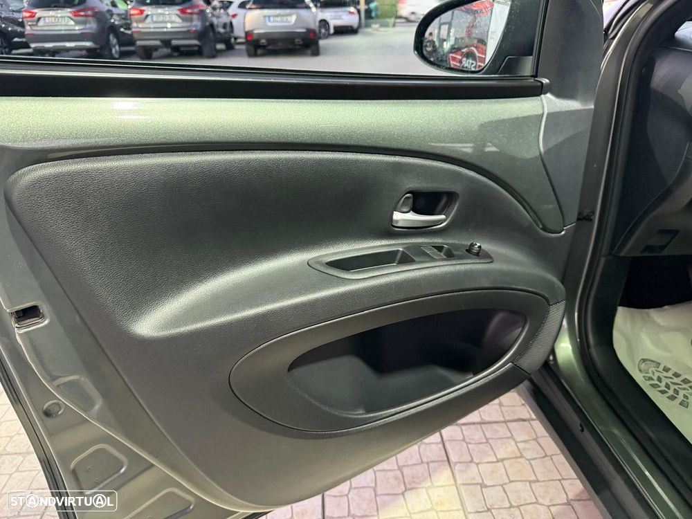 Toyota Aygo X 1.0 Pulse CVT - 10