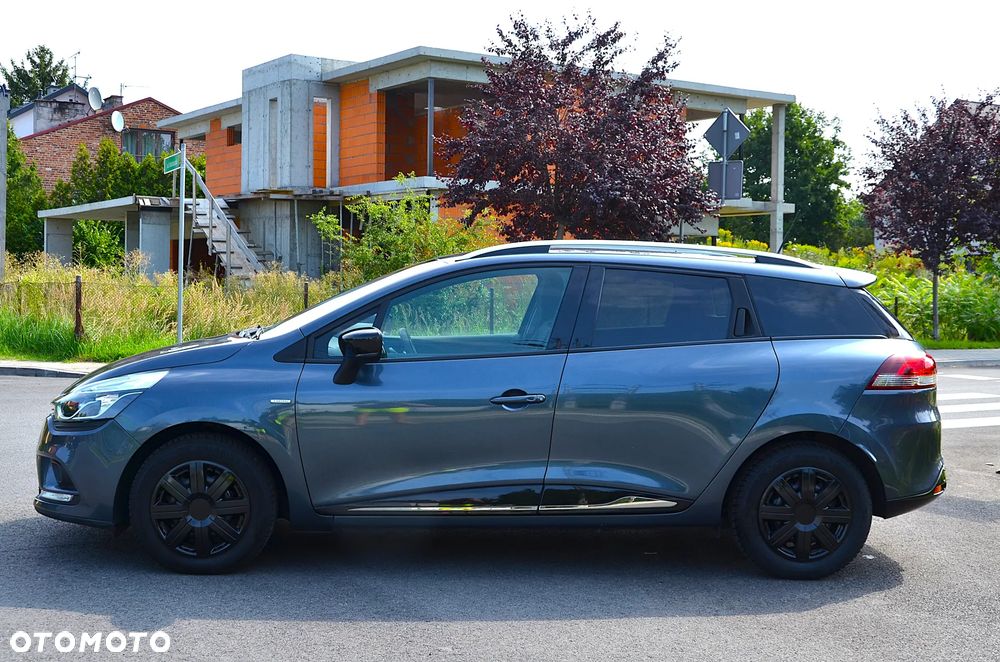 Renault Clio - 8