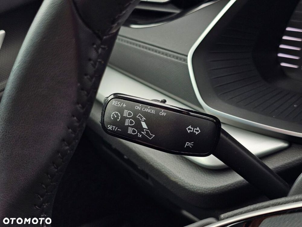 Skoda Octavia 1.5 TSI Selection - 24