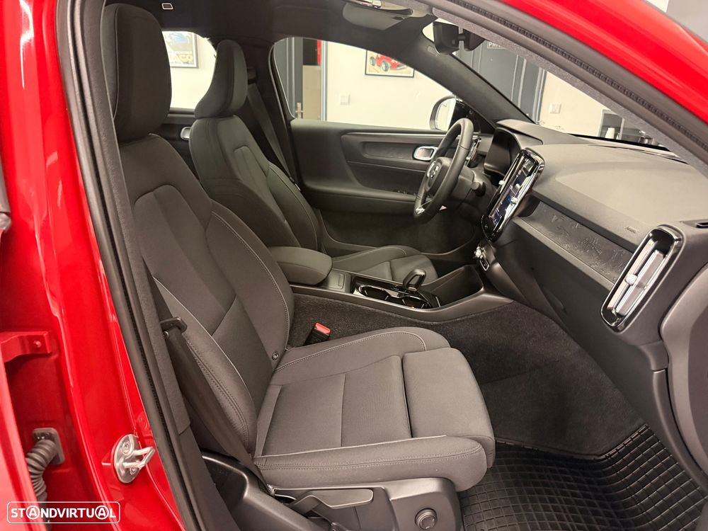 Volvo C40 Recharge Single Motor Plus - 31