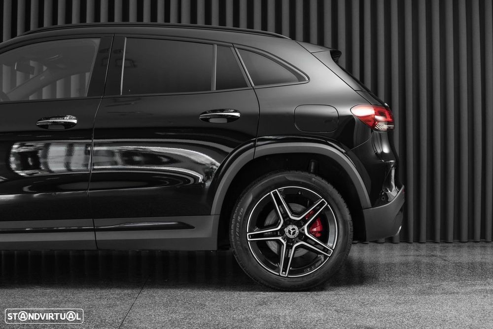 Mercedes-Benz GLA 250 e 8G-DCT AMG Line - 8