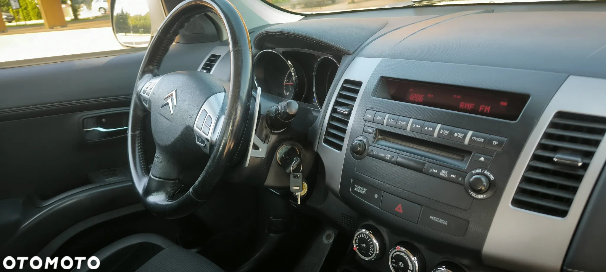 Citroën C-Crosser 2.2 HDi Exclusive DCS - 16