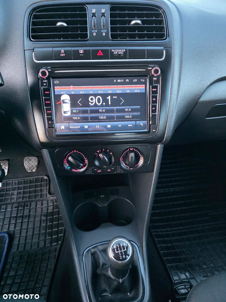 Volkswagen Polo - 14