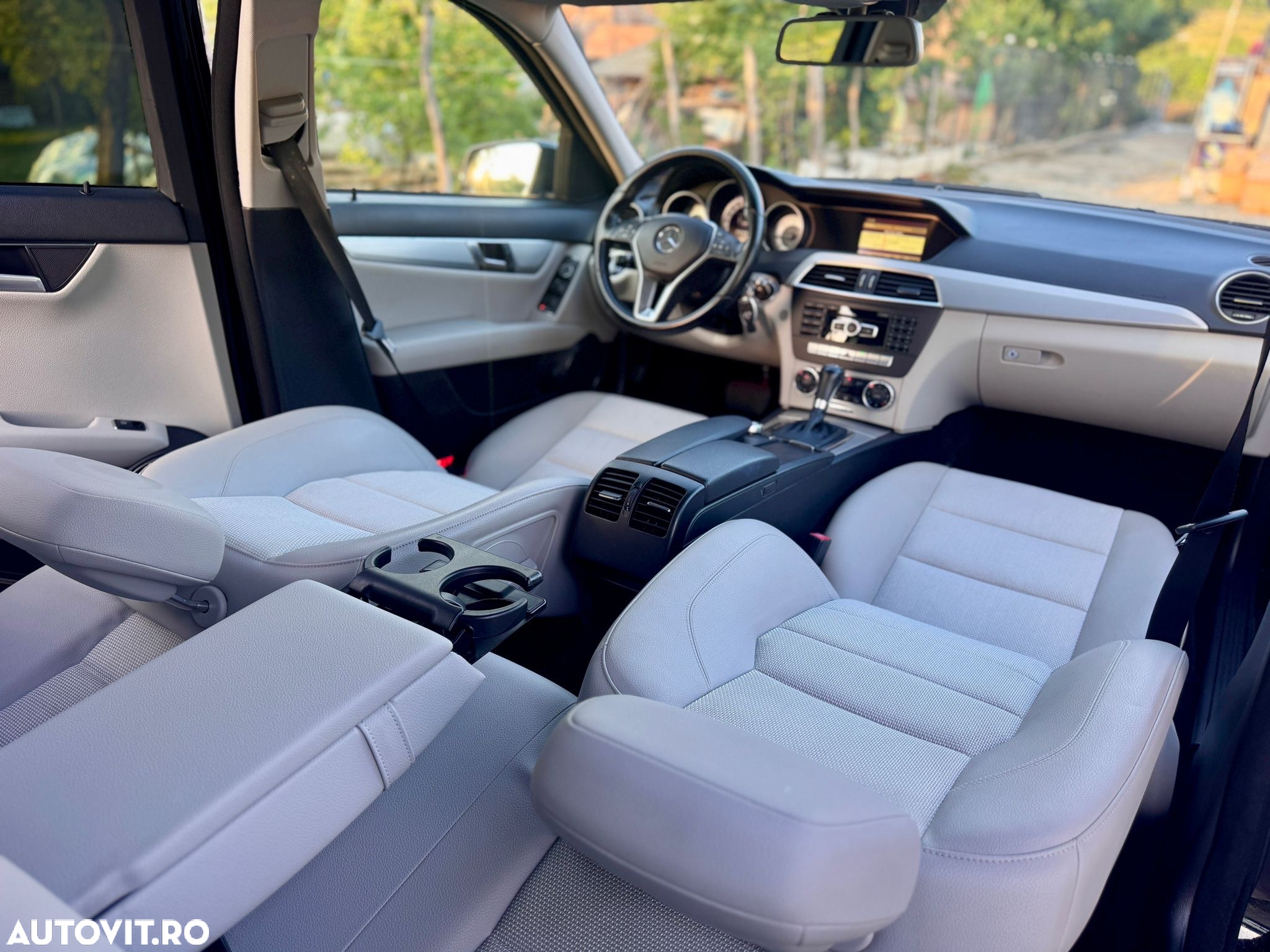 Mercedes-Benz C 220 (BlueTEC) d T 7G-TRONIC - 4