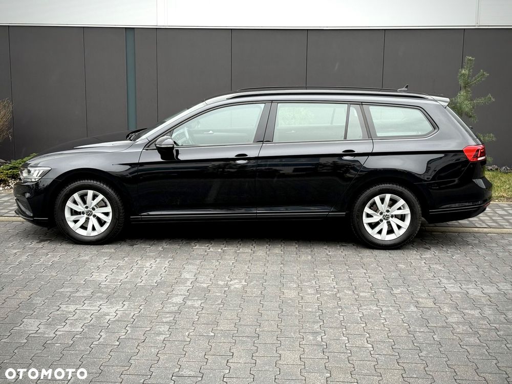 Volkswagen Passat - 15