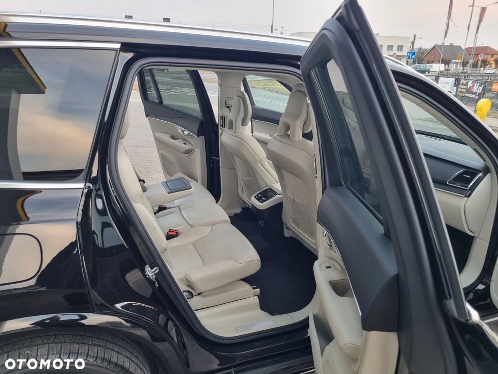Volvo XC 90 T5 AWD Geartronic Momentum Pro - 8