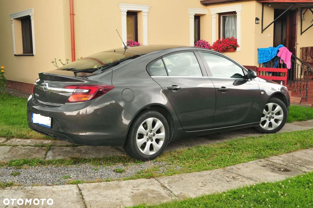 Opel Insignia 1.8 - 7