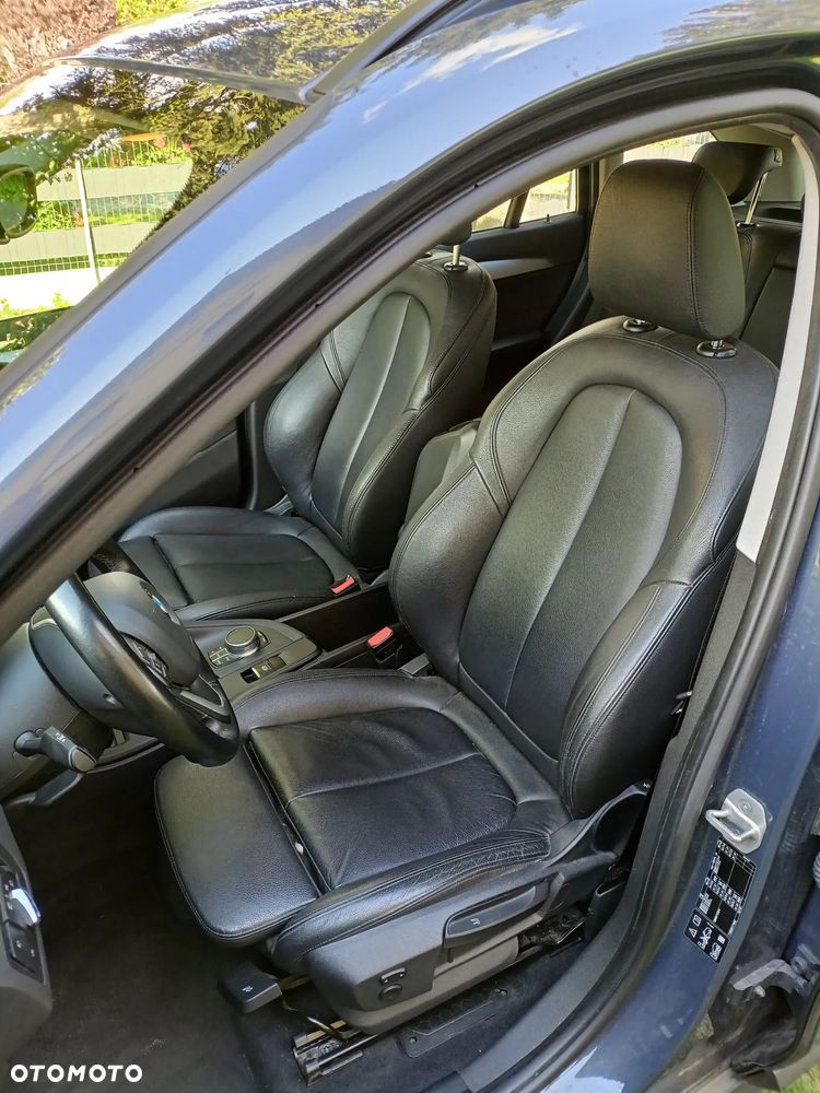 BMW X1 xDrive20i - 12