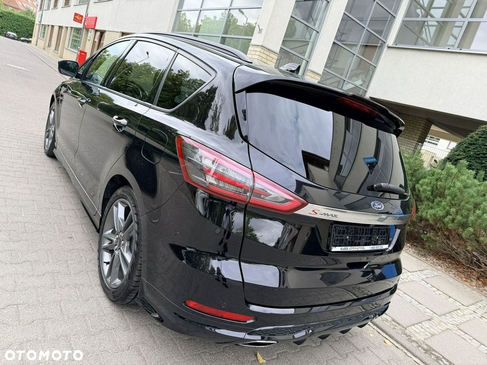 Ford S-Max - 10