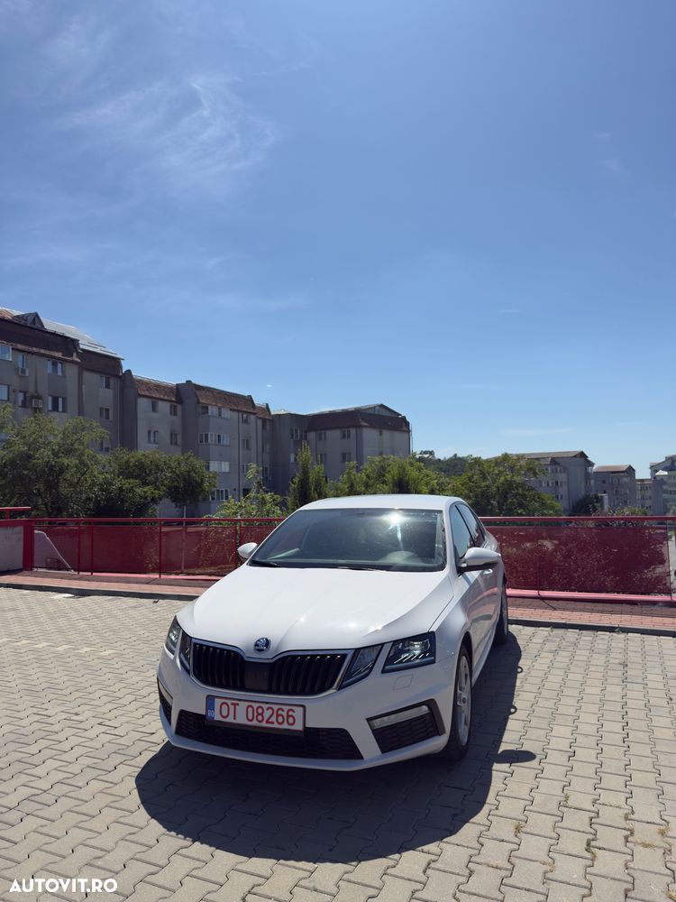 Skoda Octavia 2.0 245 TSI RS - 1