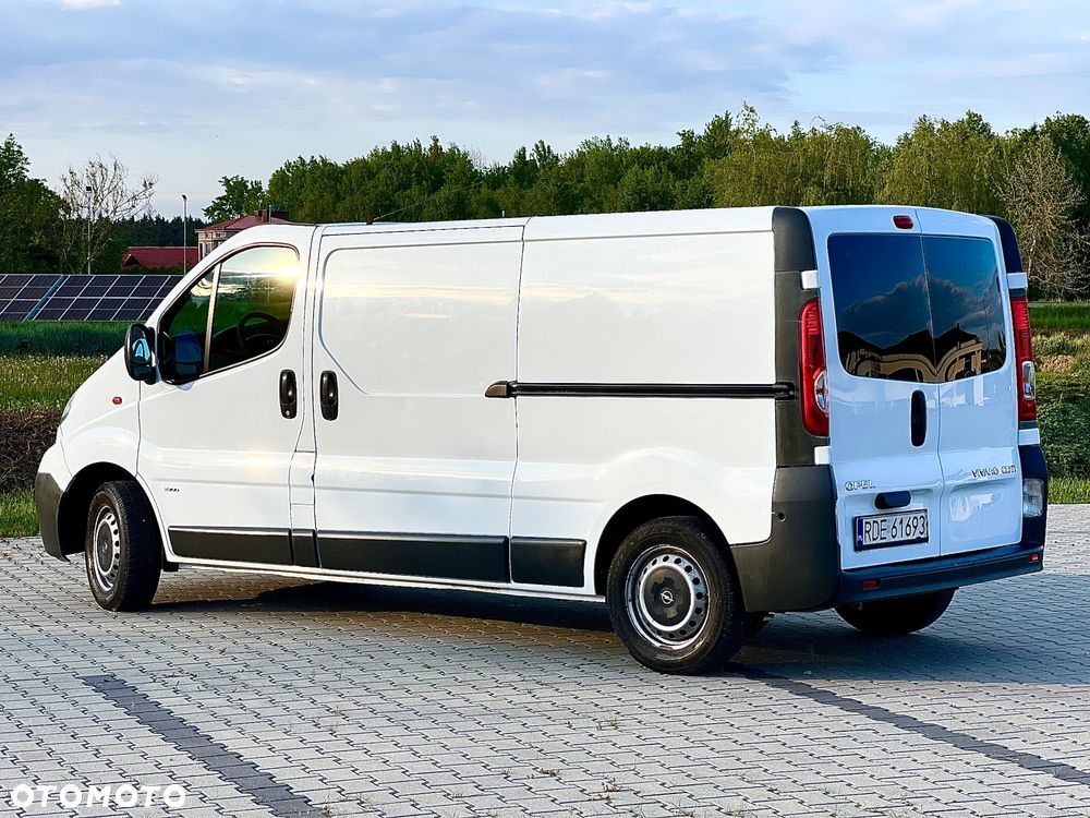 Opel Vivaro - 3