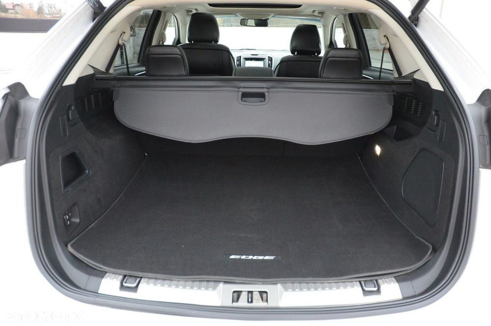 Ford Edge - 18