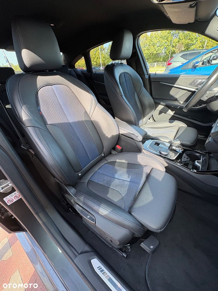 BMW Seria 2 218i M Sport - 13