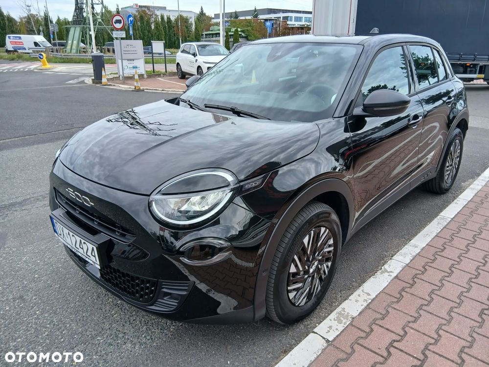 Fiat 600 HYBRID 125 Jahre Edition - 4