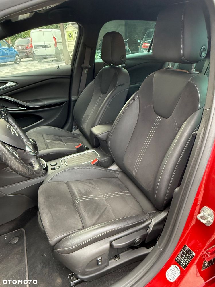 Opel Astra 1.2 T Elegance S&S - 16