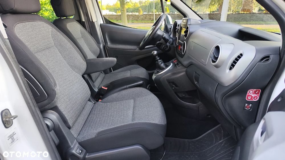 Citroën Berlingo Multispace BlueHDi 120 S&S SHINE - 29