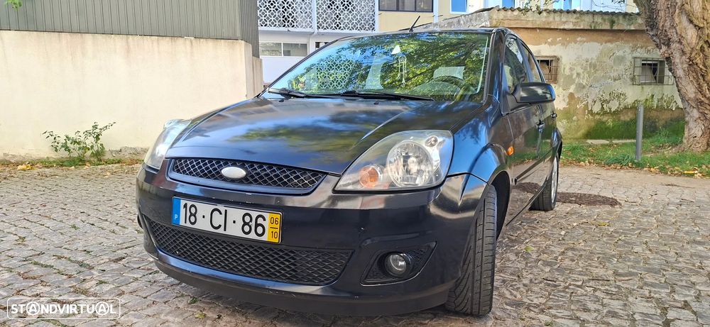 Ford Fiesta 1.25 Zetec - 8