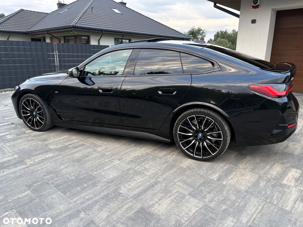 BMW i4 70.3kWh eDrive 35 M Sport - 4