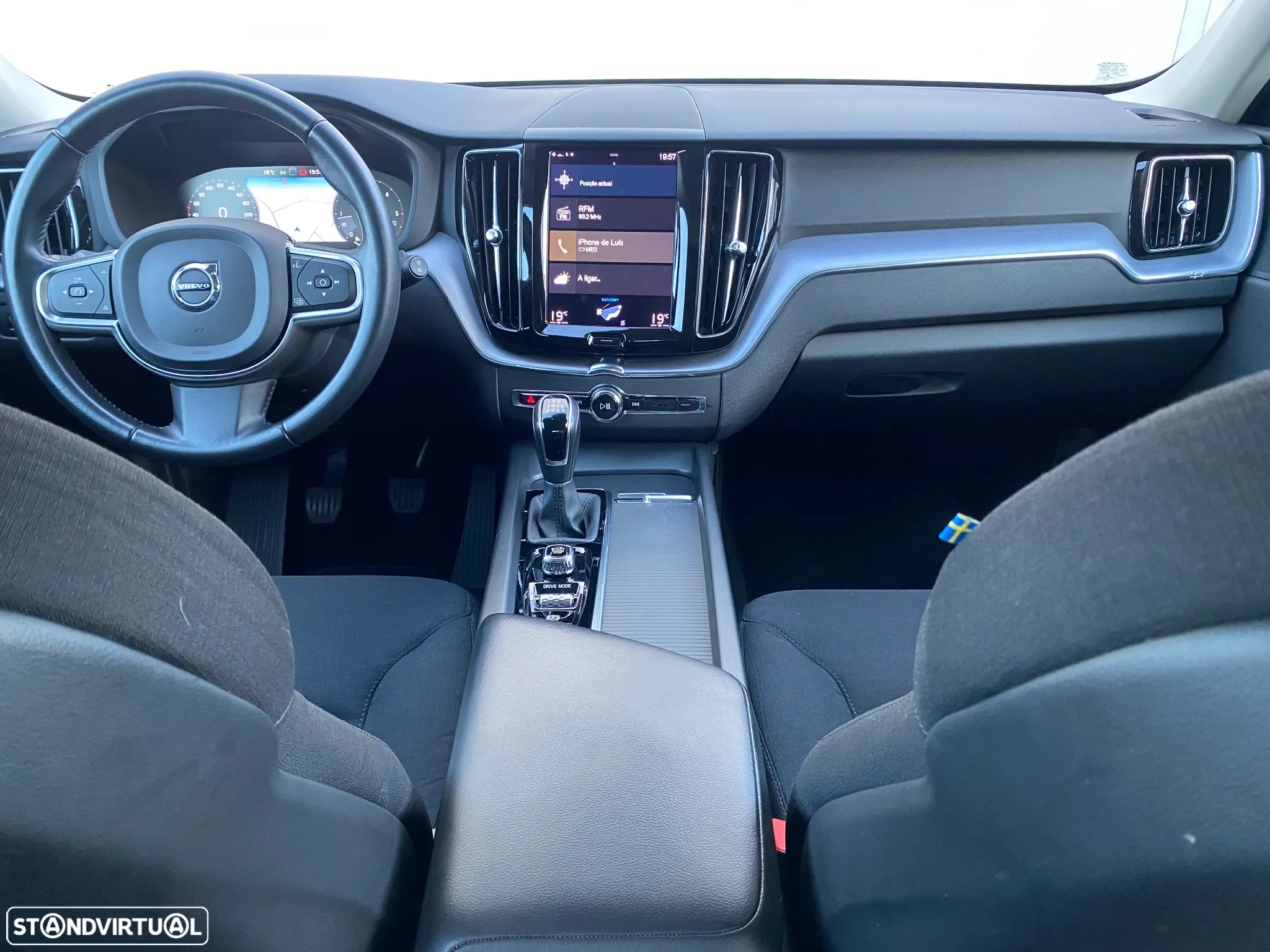 Volvo XC 60 2.0 D4 Momentum Plus - 6