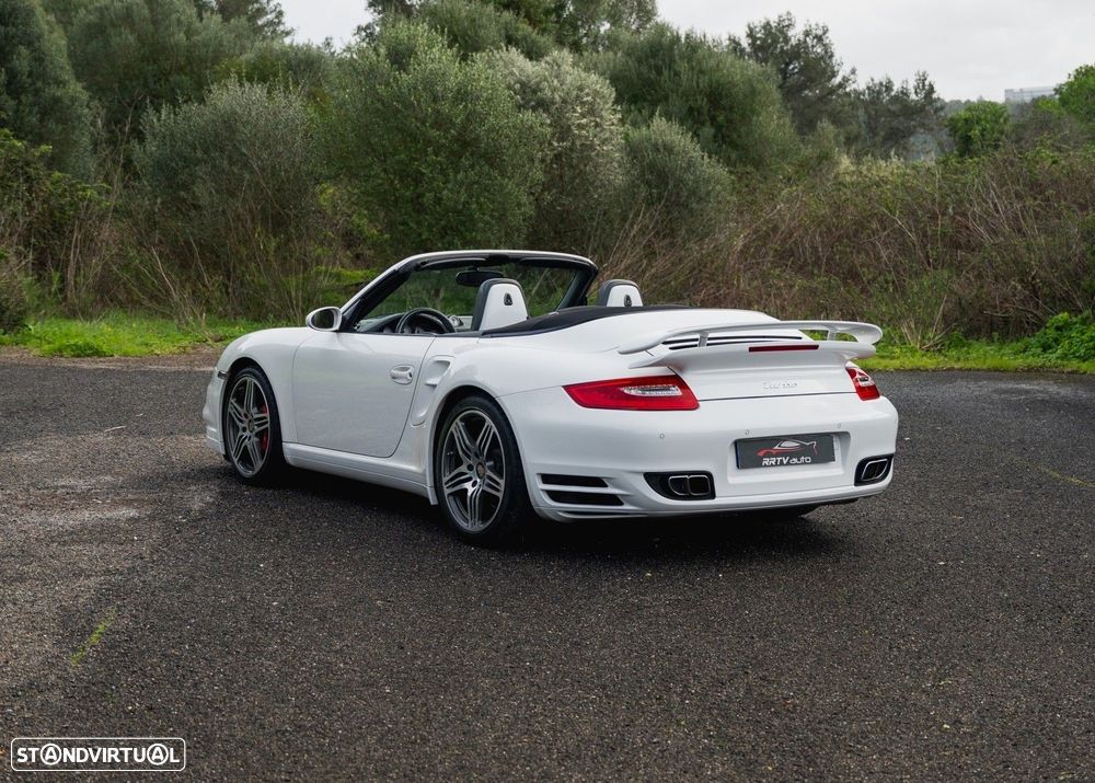 Porsche 911 (997) Turbo Cabriolet - 14