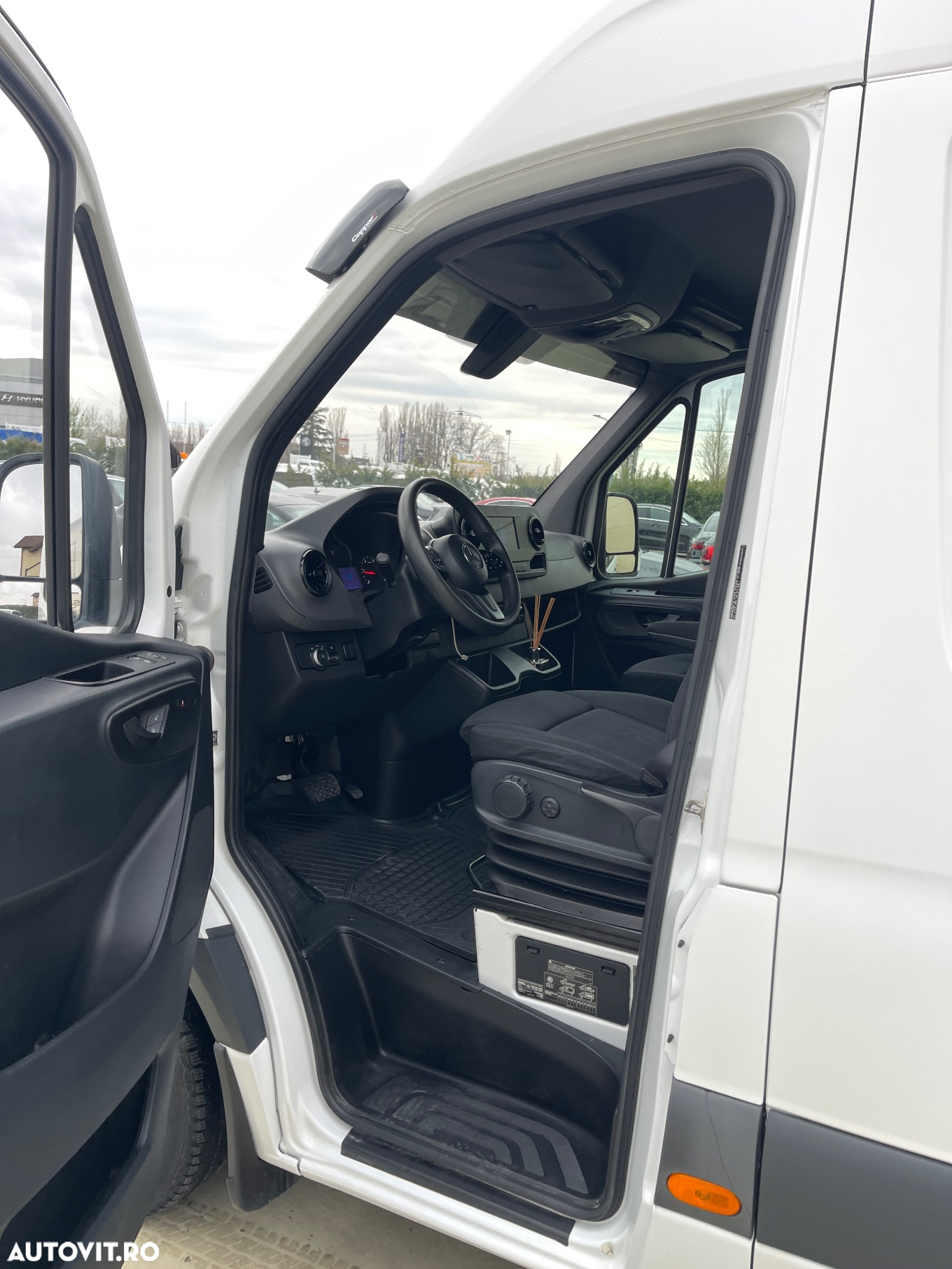 Mercedes-Benz Sprinter 316CDI  AUTOMAT MEDIU - 20