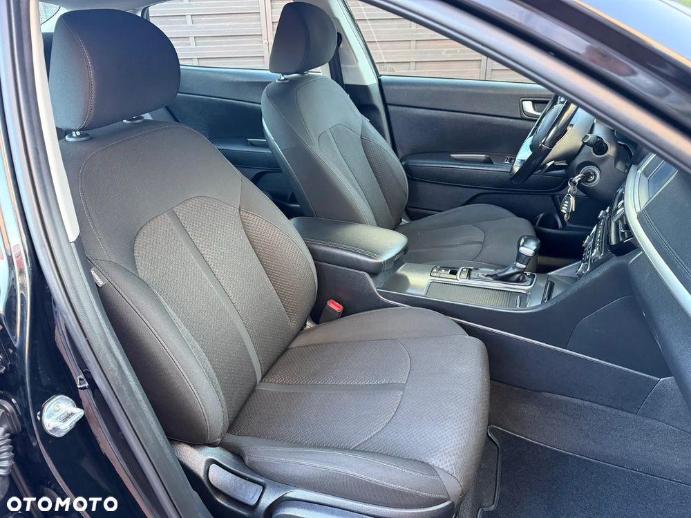 Kia Optima - 10