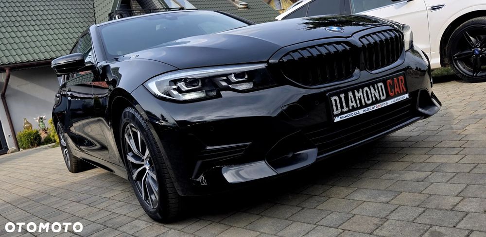 BMW Seria 3 320d xDrive Sport Line Shadow sport - 8