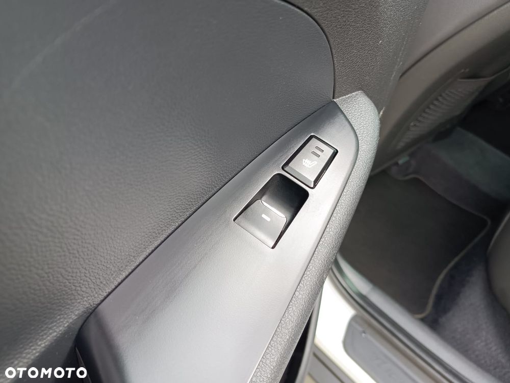 Hyundai Tucson blue 1.6 CRDi 2WD DCT Premium - 20