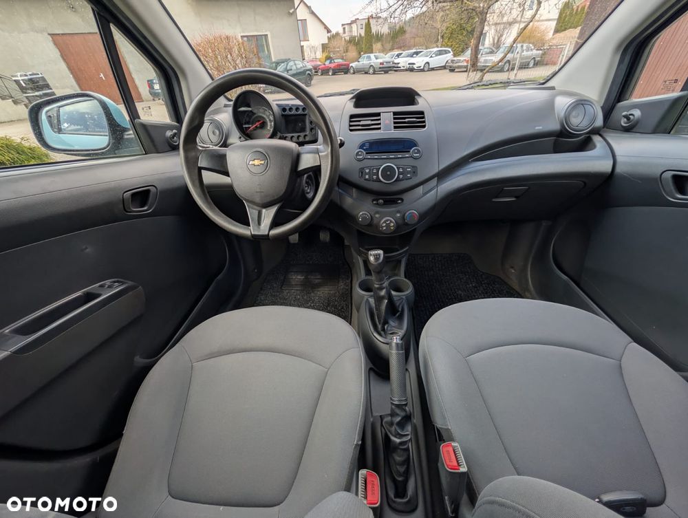 Chevrolet Spark 1.0 LS+ Design - 12