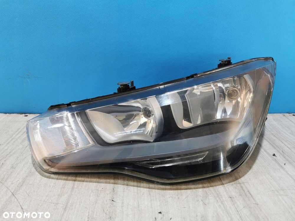 Audi A1 8X lampa reflektor przód lewa Anglik - 2