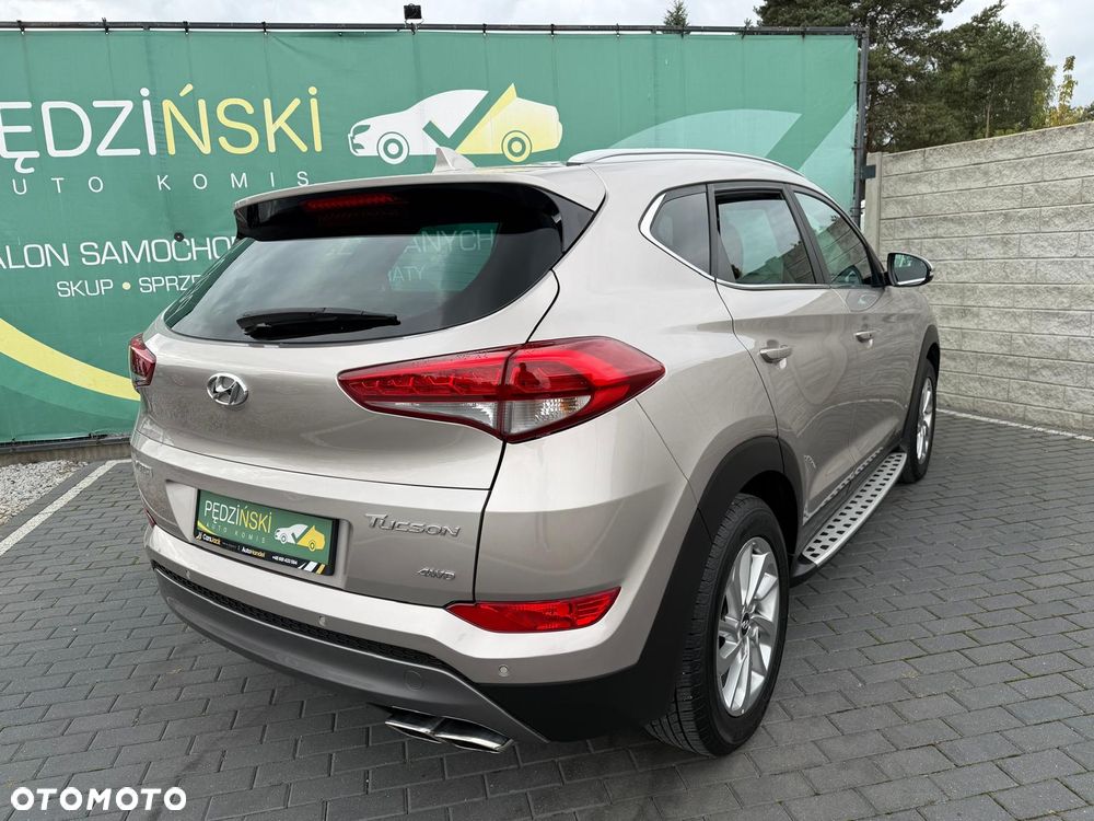 Hyundai Tucson 2.0 CRDi 4WD Intro Edition - 4