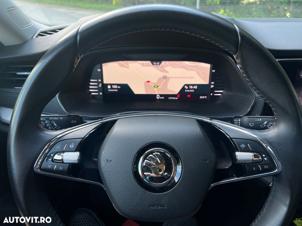 Skoda Octavia 2.0 TDI Tour - 12