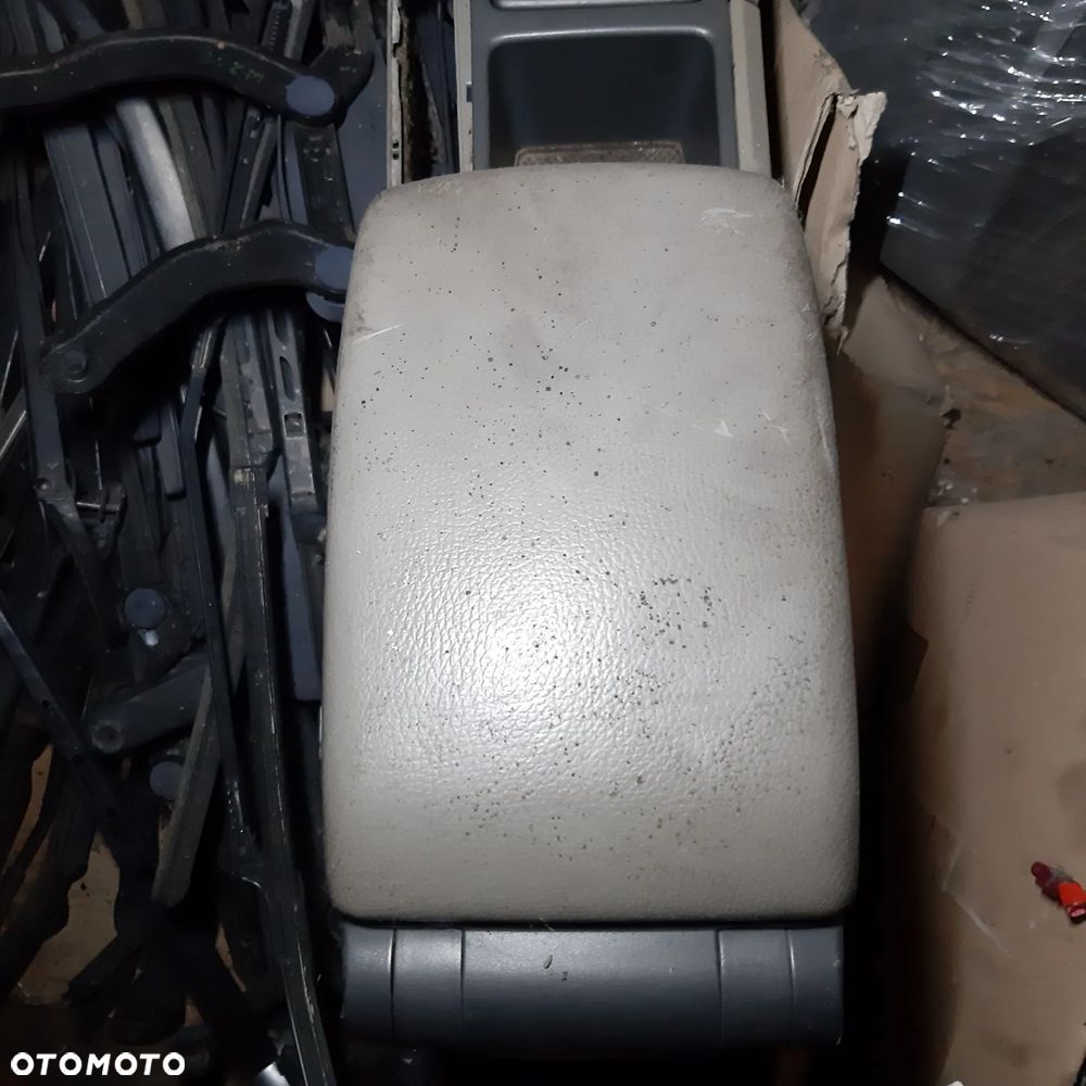 Podłokietnik Skóra Volvo S60 V70 00-04 - 1