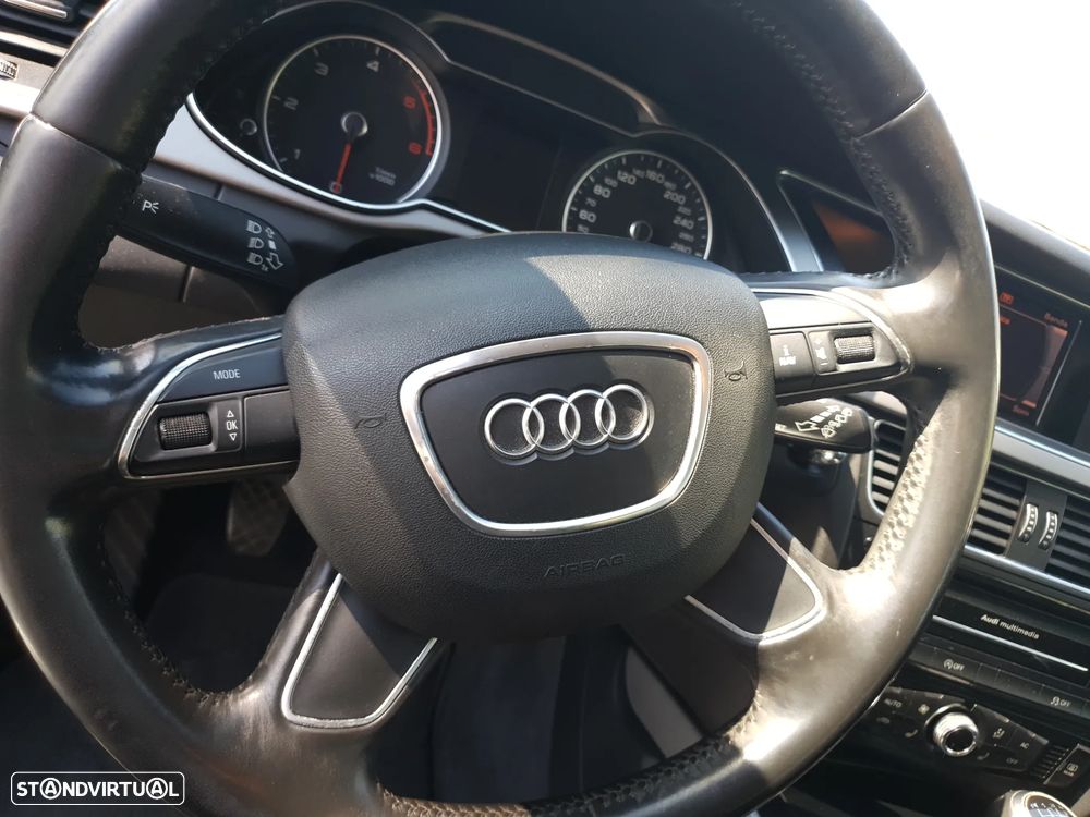Audi A4 Avant 2.0 TDI Advance - 8