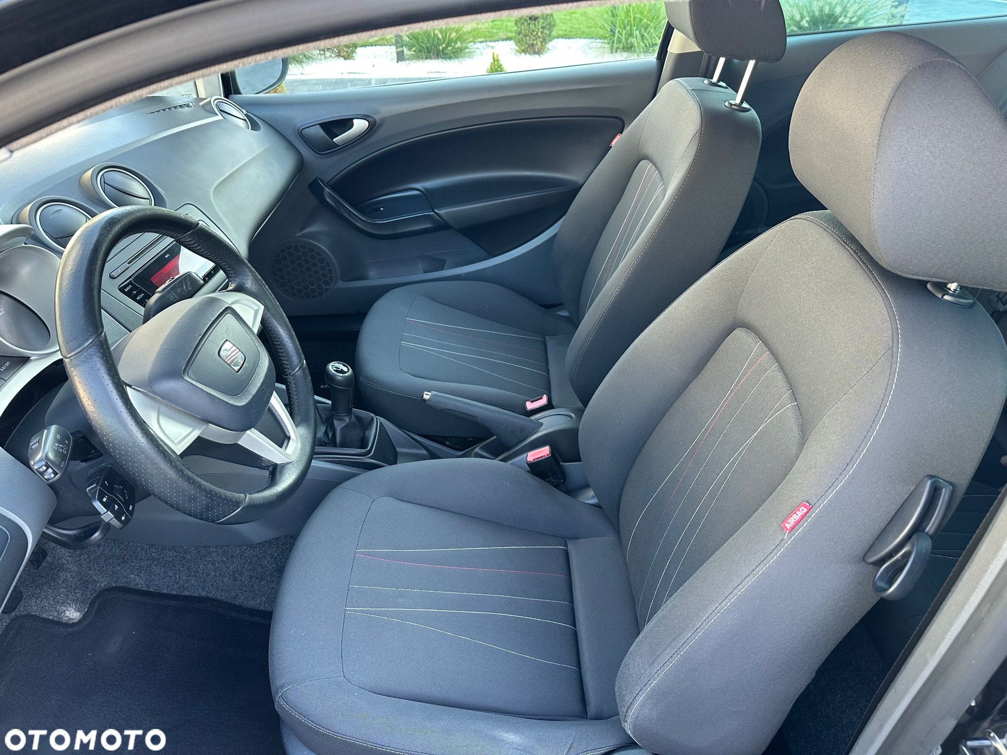 Seat Ibiza SC 1.4 16V Style - 10