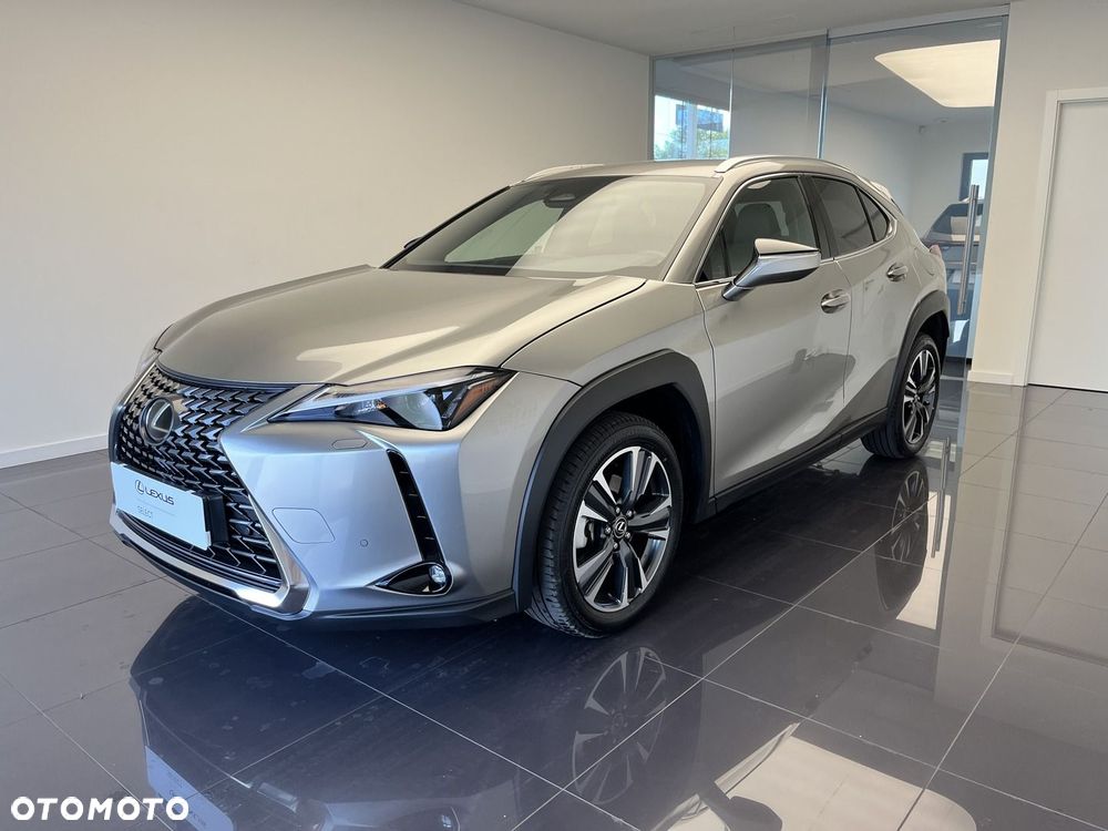 Lexus UX 300h Business - 1