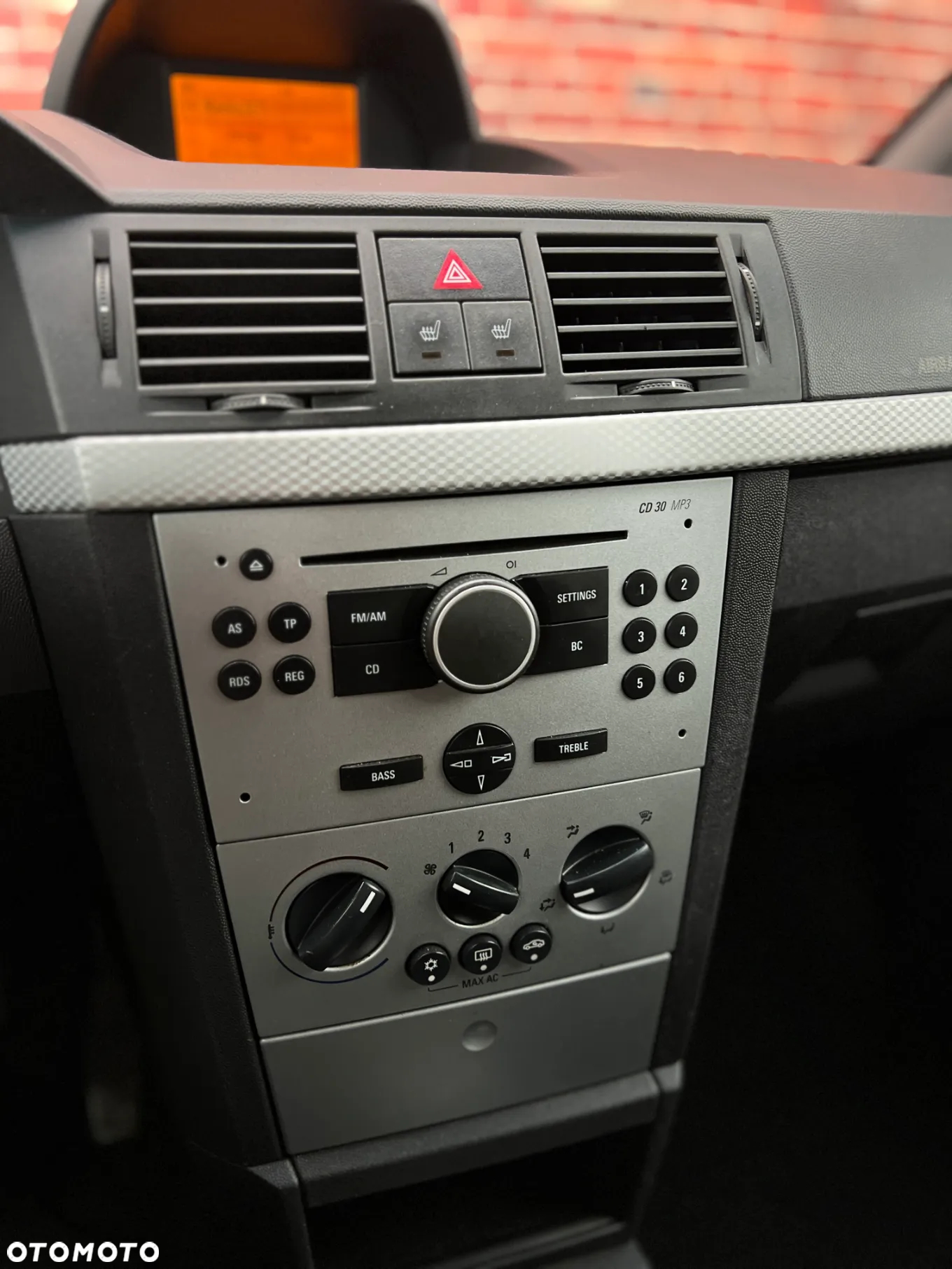 Opel Meriva - 24