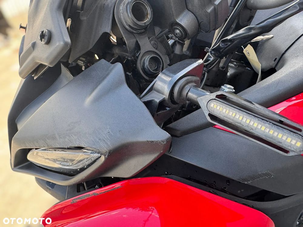 Yamaha MT - 15