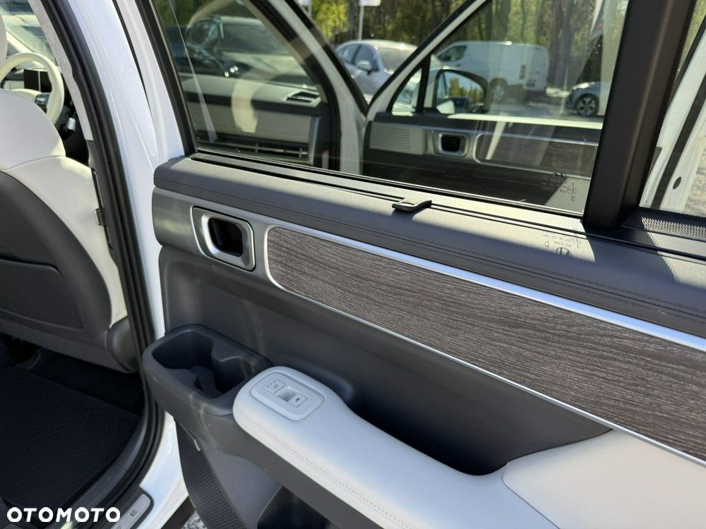 Hyundai Santa Fe - 10