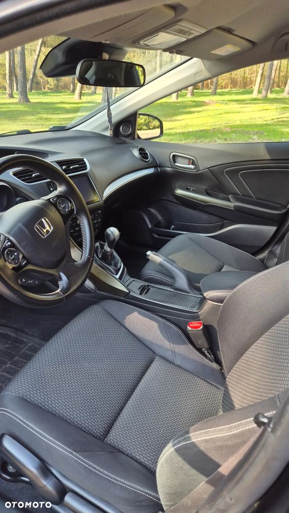 Honda Civic 1.8 Executive (ADAS / Connect+) - 17