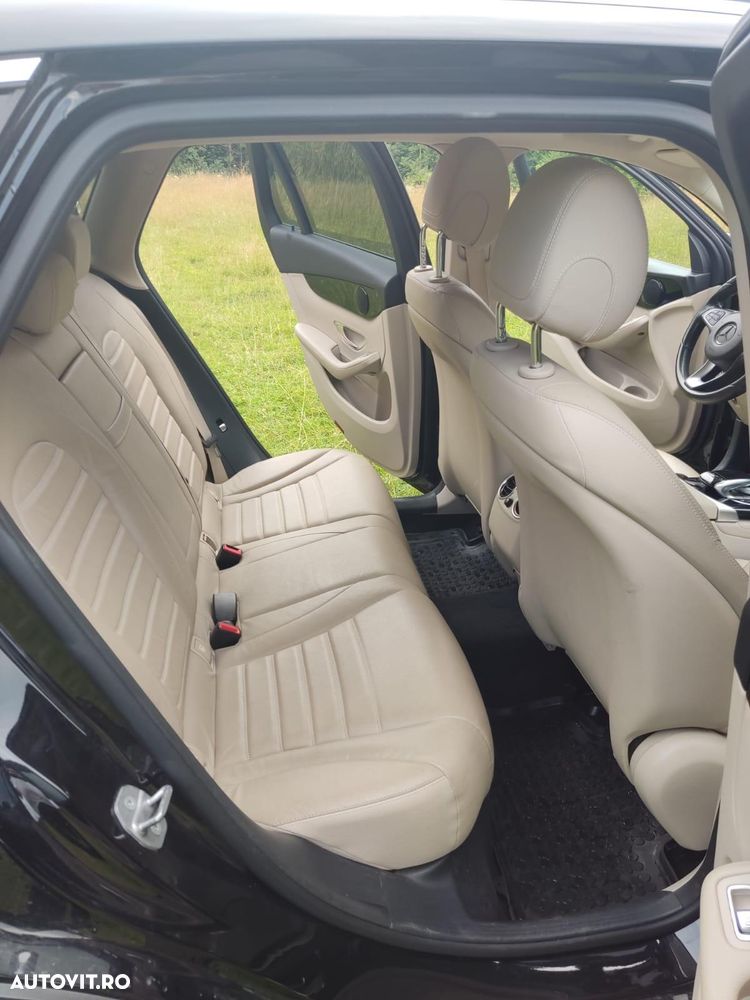 Mercedes-Benz GLC 250 d 4MATIC - 11