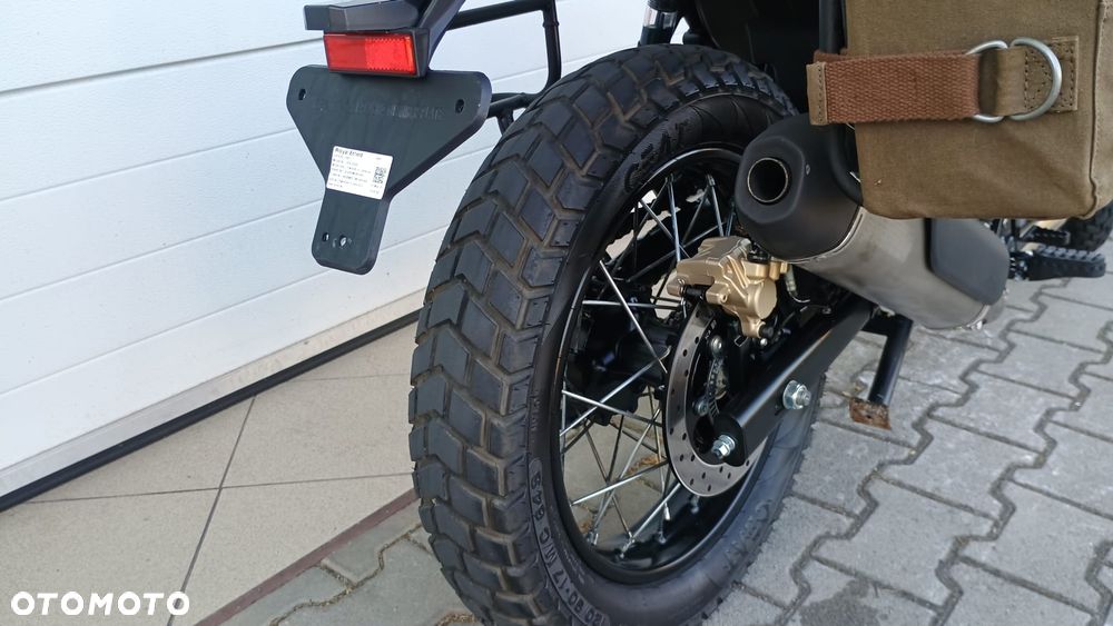 Royal Enfield Himalayan - 35
