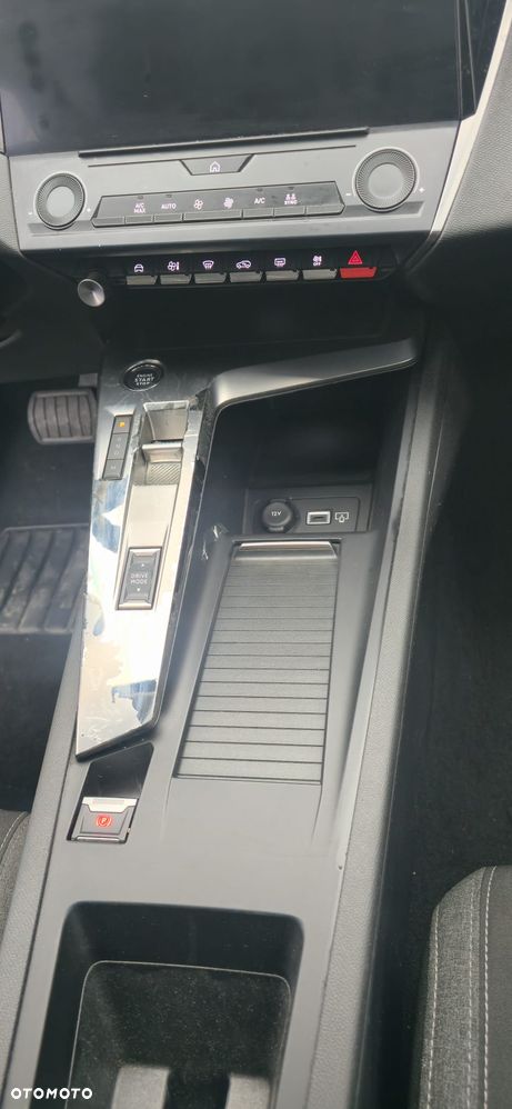 Peugeot 308 BlueHDi 130 EAT8 Style - 18