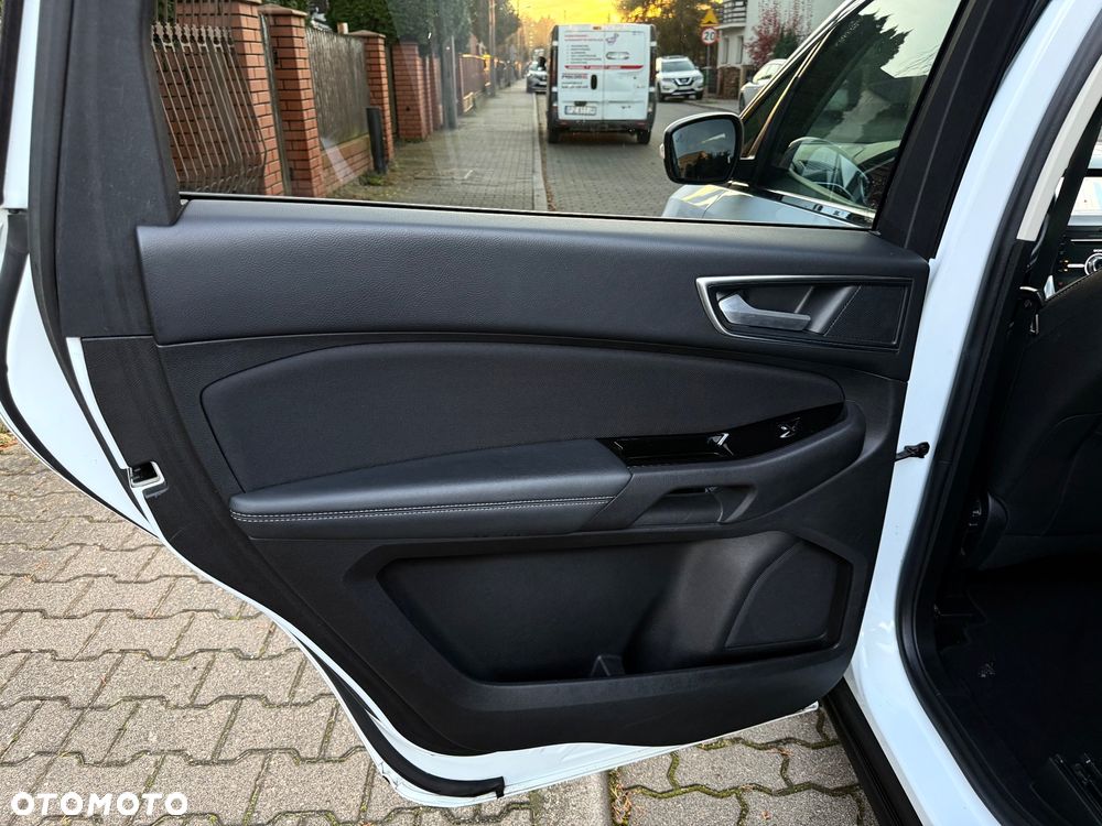 Ford S-Max 2.0 EcoBlue Titanium - 8