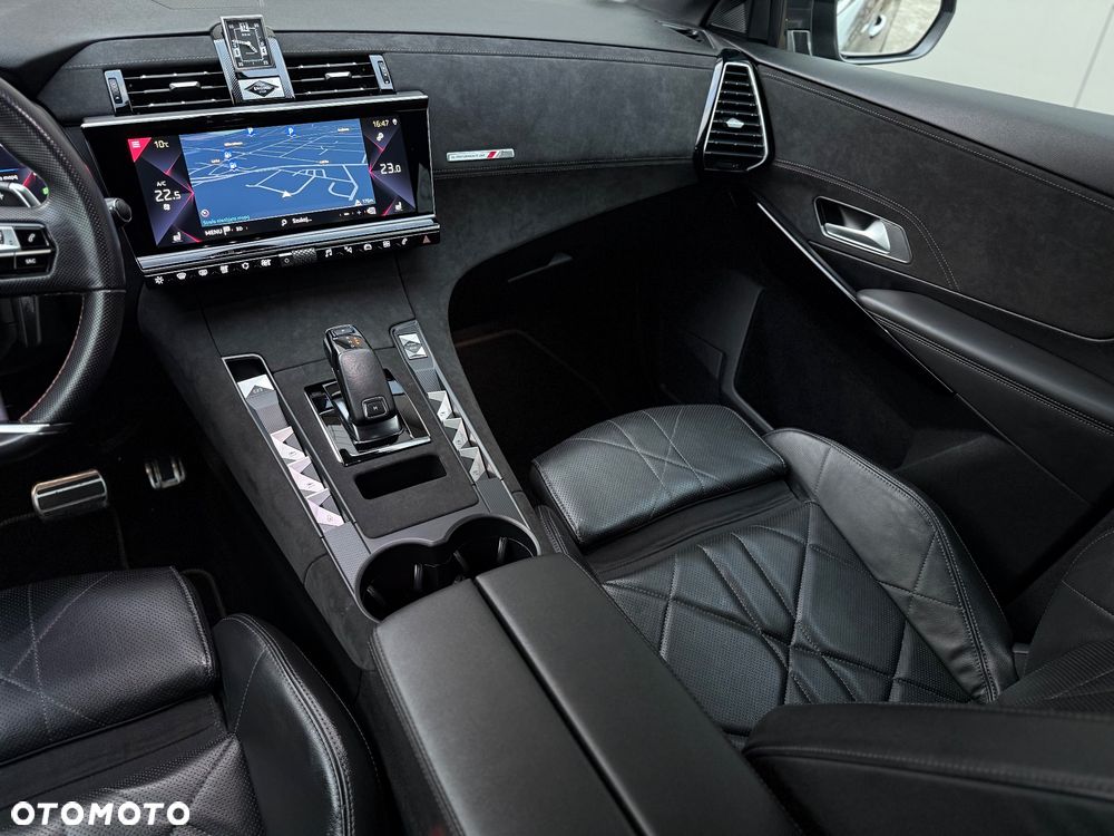 DS Automobiles DS 7 Crossback 1.6 PureTech Performance Line + - 26